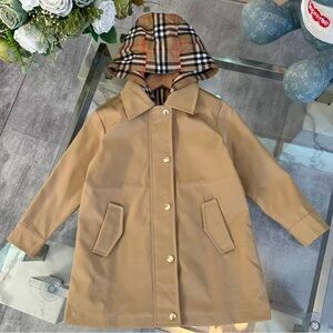 Burberry kids Tan Jacket with Plaid Hood